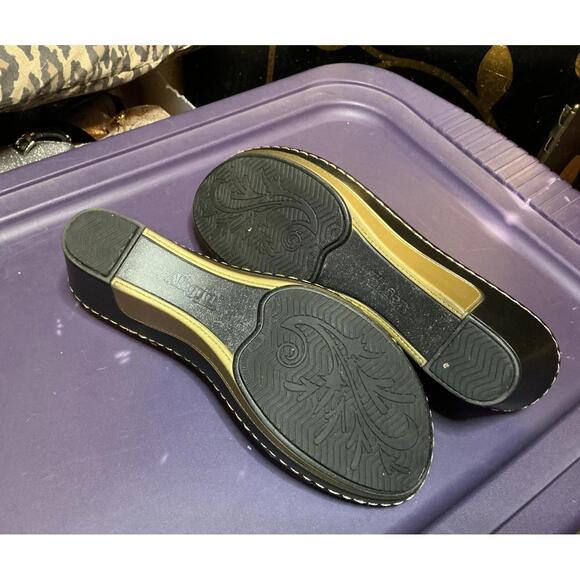 40 10 River Of Gold Wedges - Picture 3 of 5